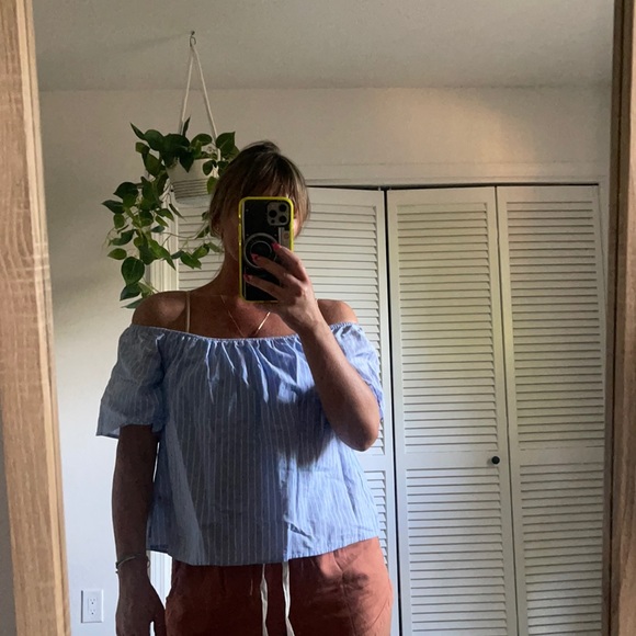 Express Tops - Baby blue cotton Pin Strip top